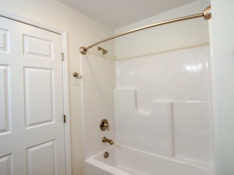 Midway Townhome — Photo 44