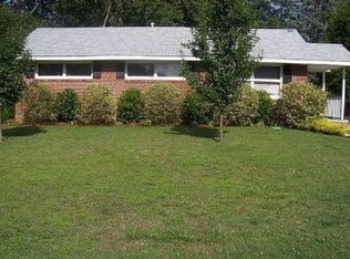 325 Tryon St, Burlington, NC 27217