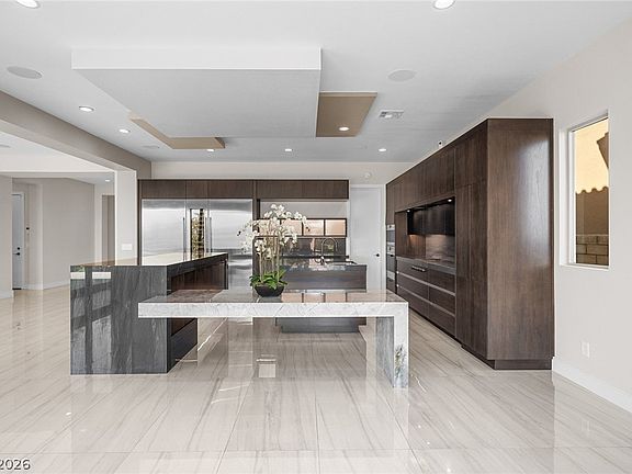 5th image of 12021 Vento Forte Ave