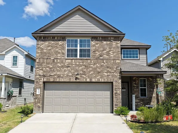 3703 Cub Dr, Conroe, TX 77301