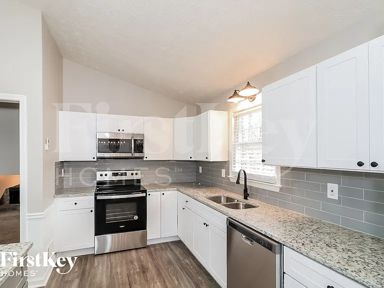 5225 Oaks Landing Ct — Photo 8
