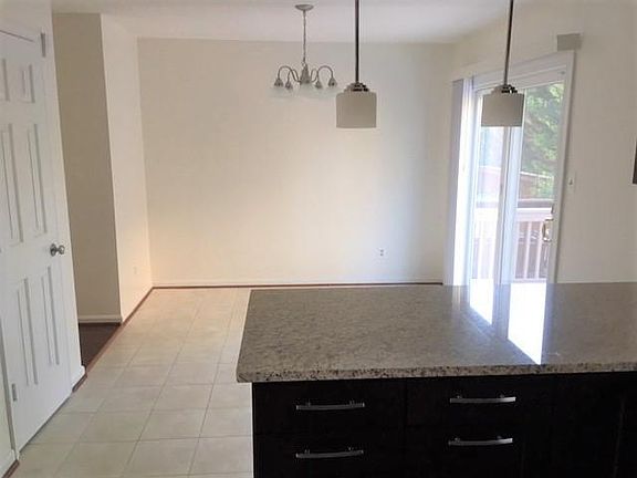3rd image of 6608 Irvin Pl