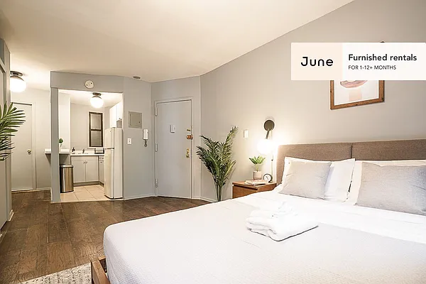 Rented by June | media 4