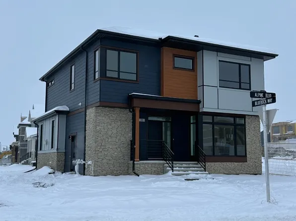 10 Alpine Blvd SW, Calgary, AB T2Y 0T8
