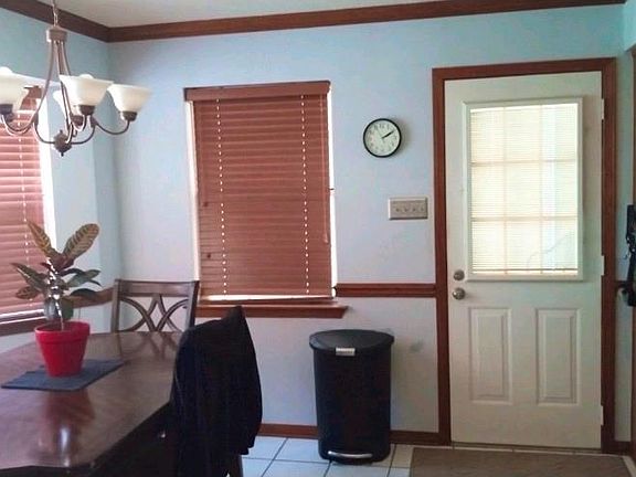 5th image of 3400 Lenox Ct