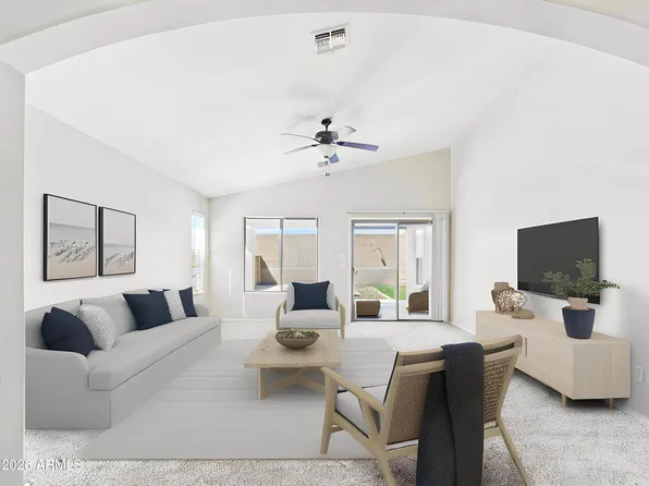 38552 N BEVERLY Avenue, San Tan Valley, AZ 85140