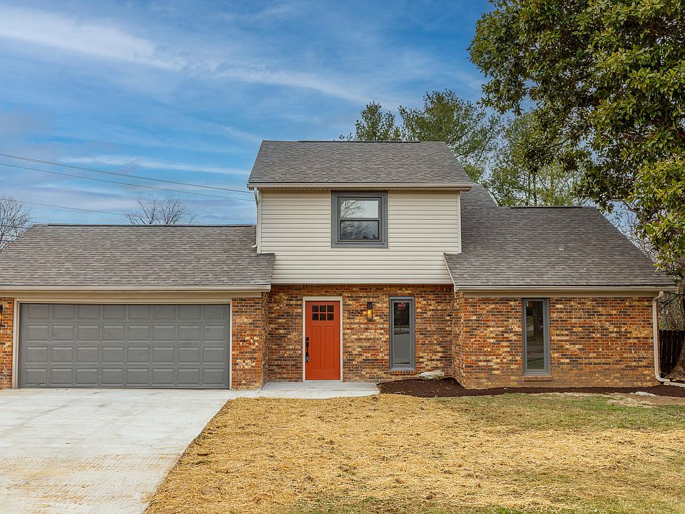 1st image of 2609 Oakmont Ct