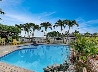 323 12th Ave, Indian Rocks Beach, FL 33785