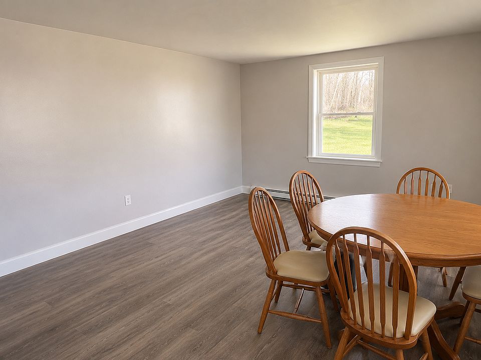 2nd image of 119 Keene Rd #10