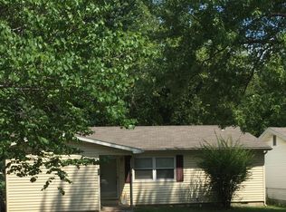 824 N Forest Ave, Springfield, MO 65802