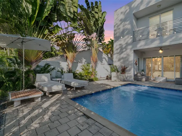 2410 SW 16th Ave, Miami, FL 33145