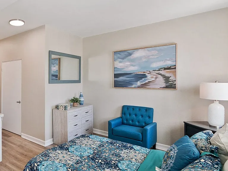 Azure Point at Encinitas - 55+ Active Adult Apartments — Photo 7