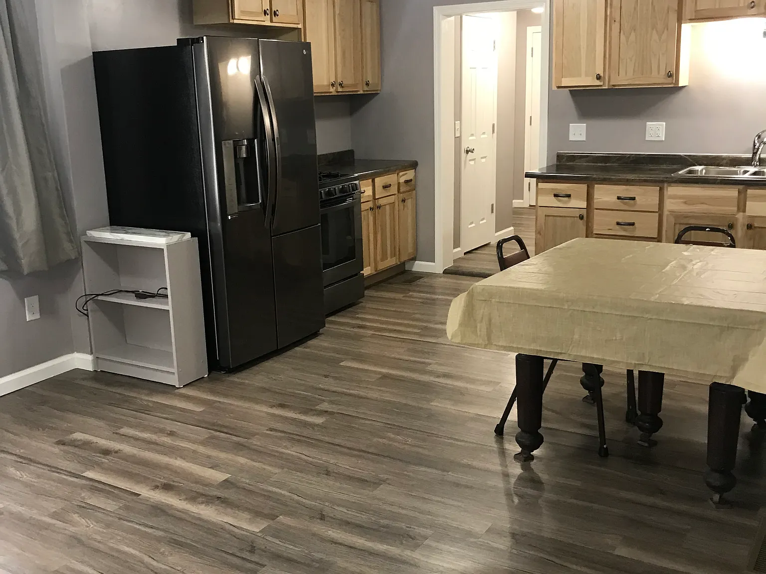 2 bed, 1000 sqft, $1,400 — Photo 4