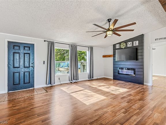 3rd image of 60 W Zapata Dr