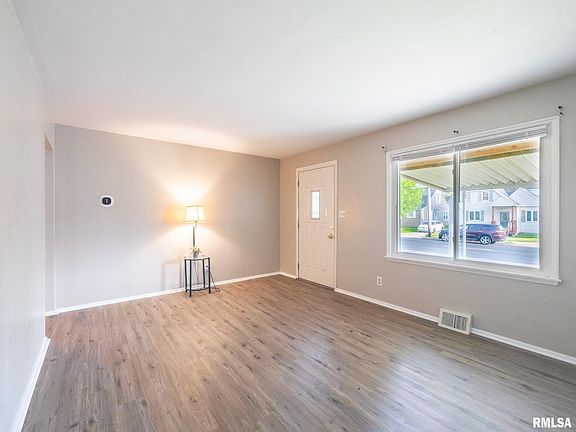 4th image of 509 E Forrest Hill Ave