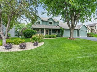 8836 Everest Ln N, Maple Grove, MN 55311