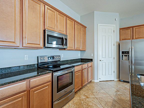 3rd image of 7230 S Mission Springs Dr
