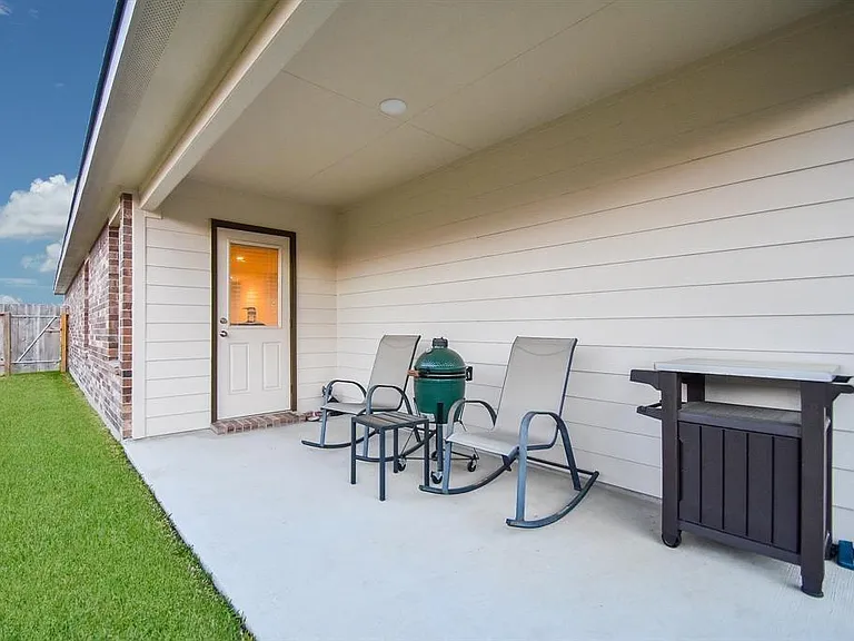 8127 Gambrel Way — Photo 13