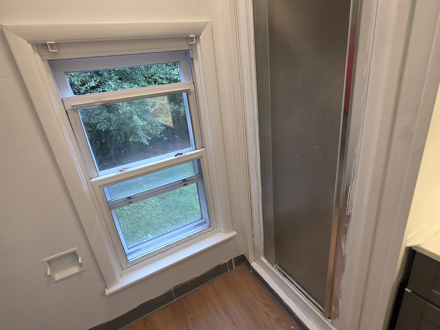 3 bed, 1500 sqft, $1,350 — Photo 4