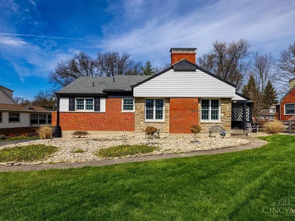 956 Springbrook Dr, Cincinnati, OH 45224