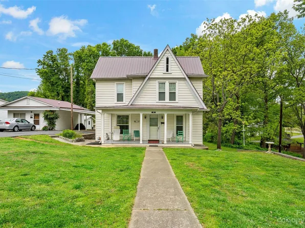 33 Clay St, Marion, NC 28752