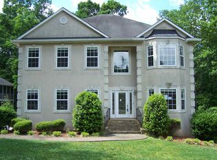 301 White Oak Dr, Newnan, GA 30265