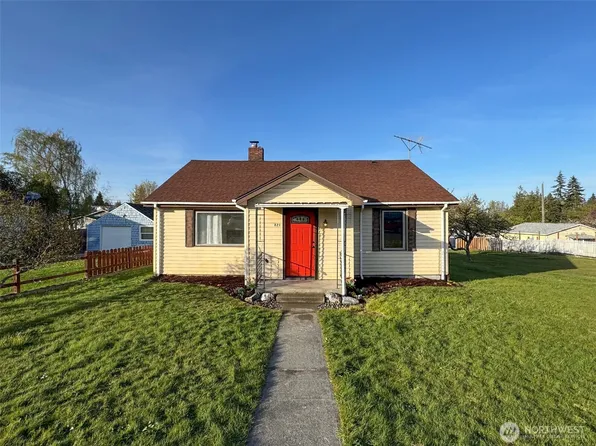 821 W 12th Street, Port Angeles, WA 98363