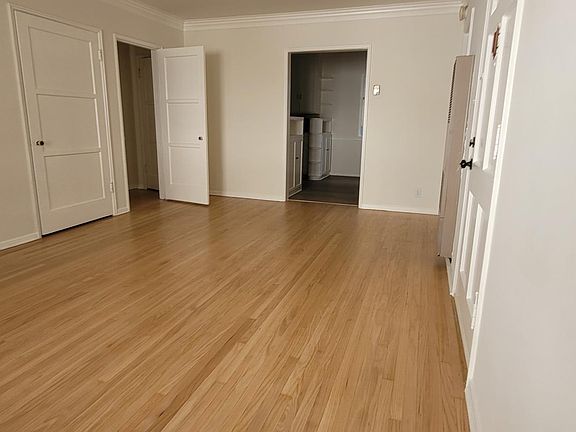 Living room looking into the dinning room