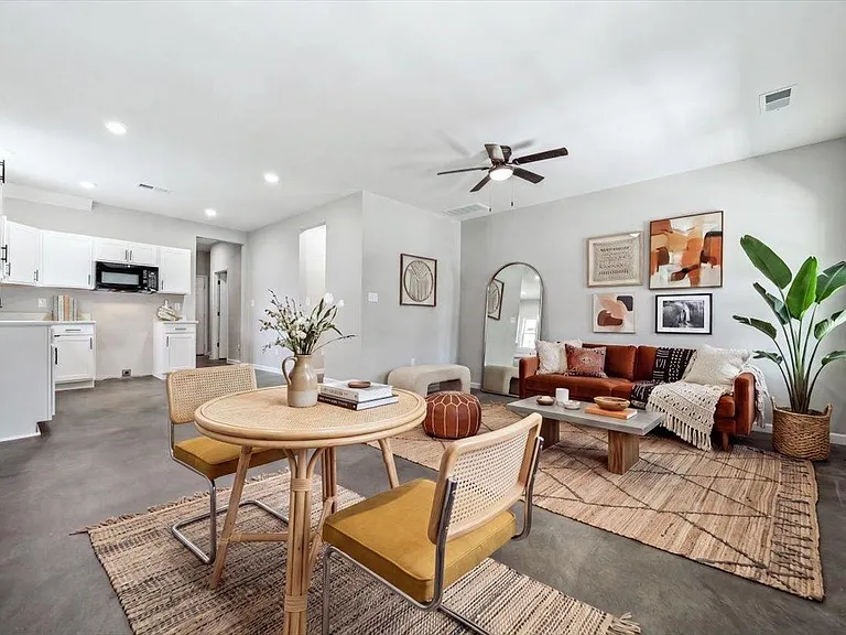 2844 Nathan Ave — Photo 8