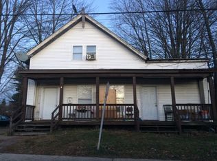 4 Centre St, Spring Valley, NY 10977