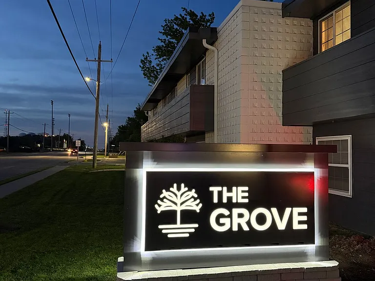 Modern Living at The Grove BA — Photo 8