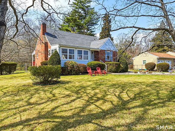 2nd image of 456 Jones Hill Road