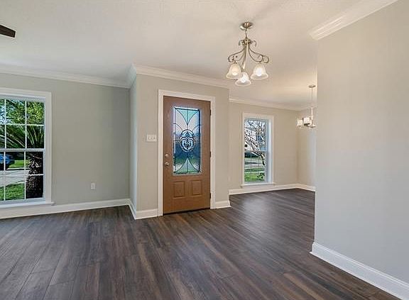 3rd image of 3809 Deercreek Ln