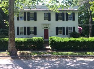 80 Old North Rd, Kingston, RI 02881