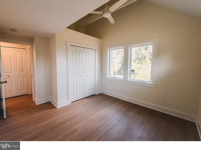 449 Falmouth St — Photo 21