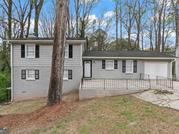 3917 Wedgefield Cir, Decatur, GA 30035