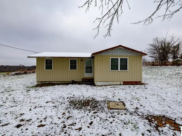 1012 Crayne Dr, Marion, KY 42064