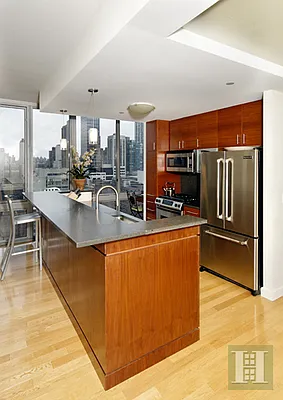 Rented by Halstead Real Estate | media 16