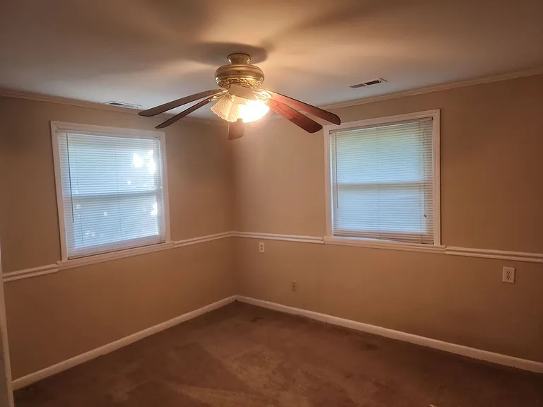 6228 Watkins Rd — Photo 12