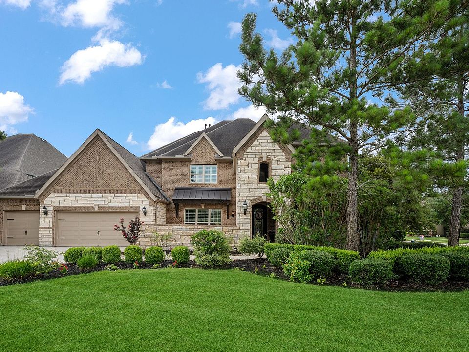 1st image of 28680 Clear Woods Dr