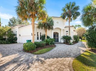 455 Admiral Ct, Destin, FL 32541
