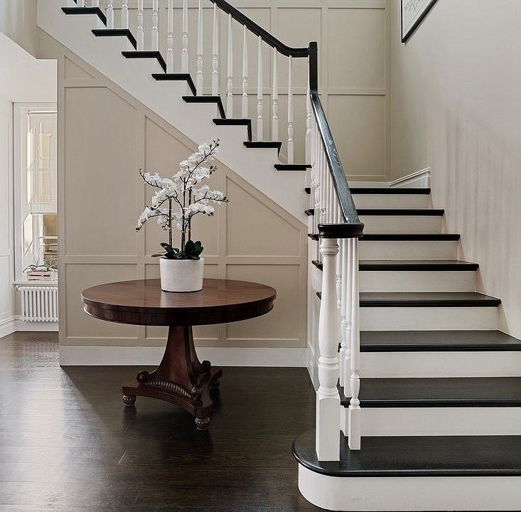 1st image of 140 Sullivan St #4/5