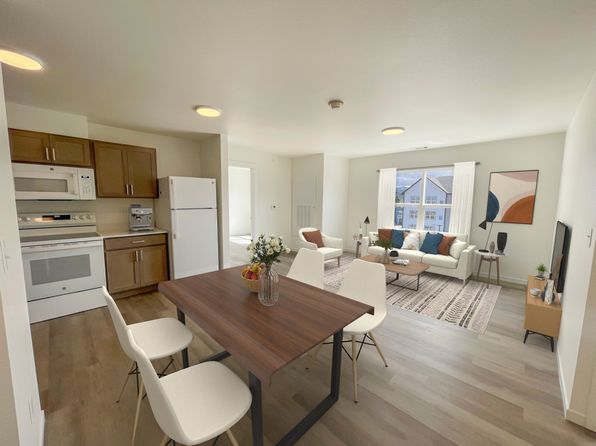 825 N 3rd Ave #303