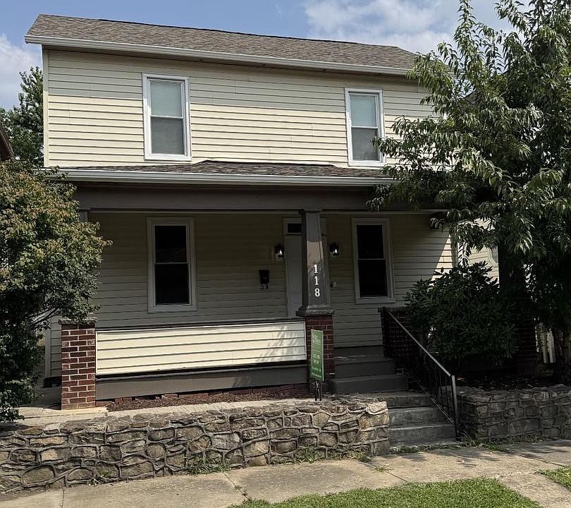 1st image of 118 Oak St