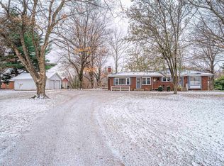 7512 Middle Mount Vernon Rd, Evansville, IN 47712