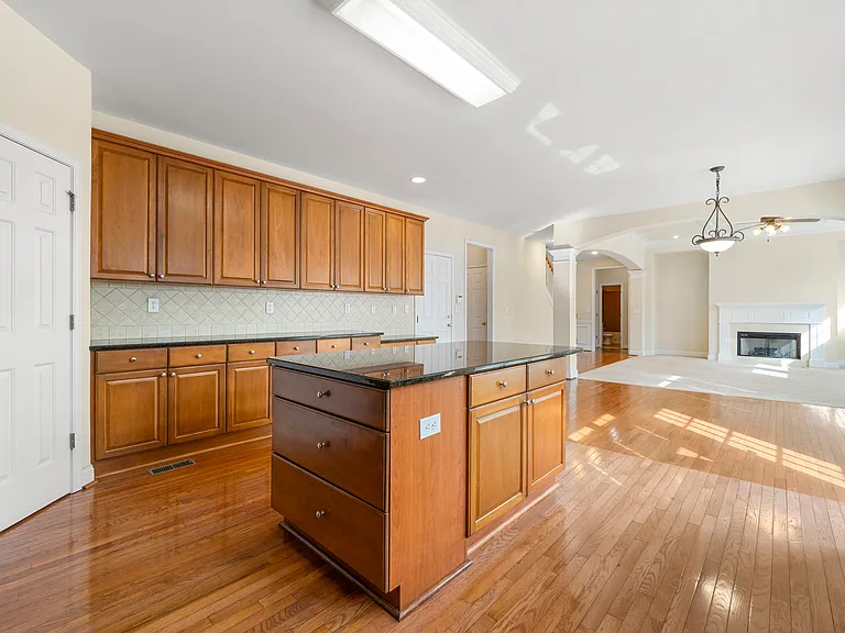 1251 Irwin Lake Way — Photo 23