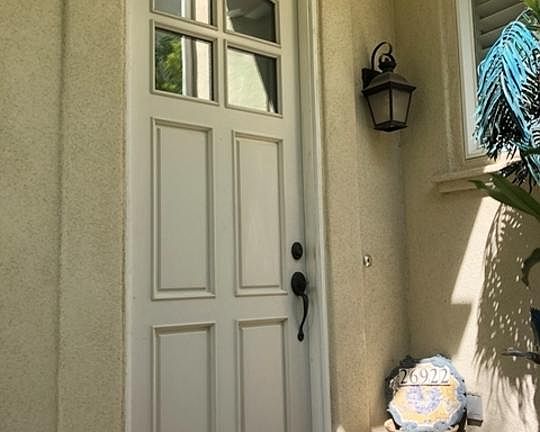 4th image of 26922 Monterey Ave