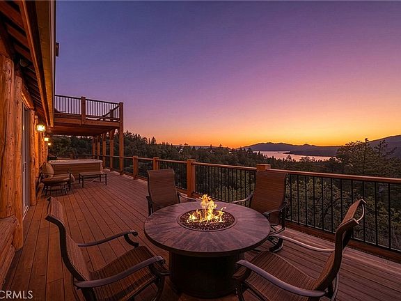 3rd image of 438 Starlight Cir