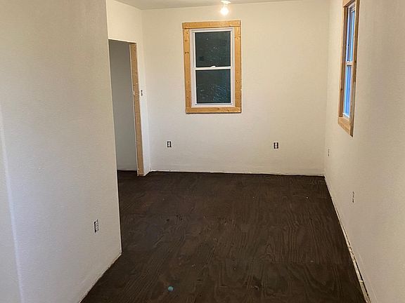 5th image of 405 Dorsey Ave