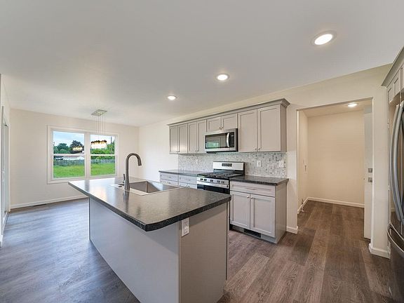 5th image of 1624 Big Sky Ct